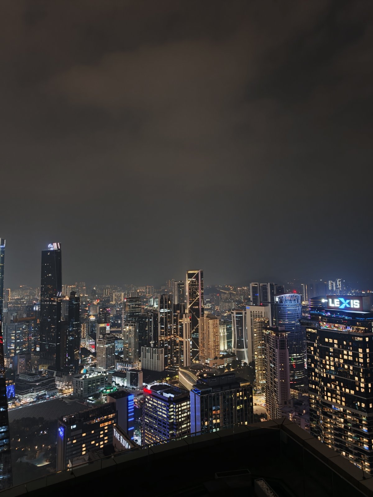 クアラルンプール中心部の夜景