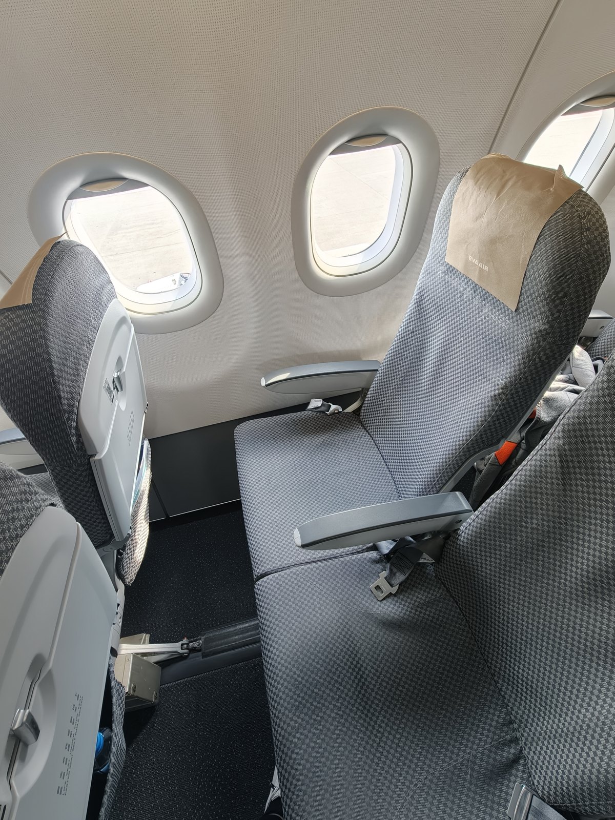 A321のエコノミーの座席。到着後、乗客が降りたあとに撮影