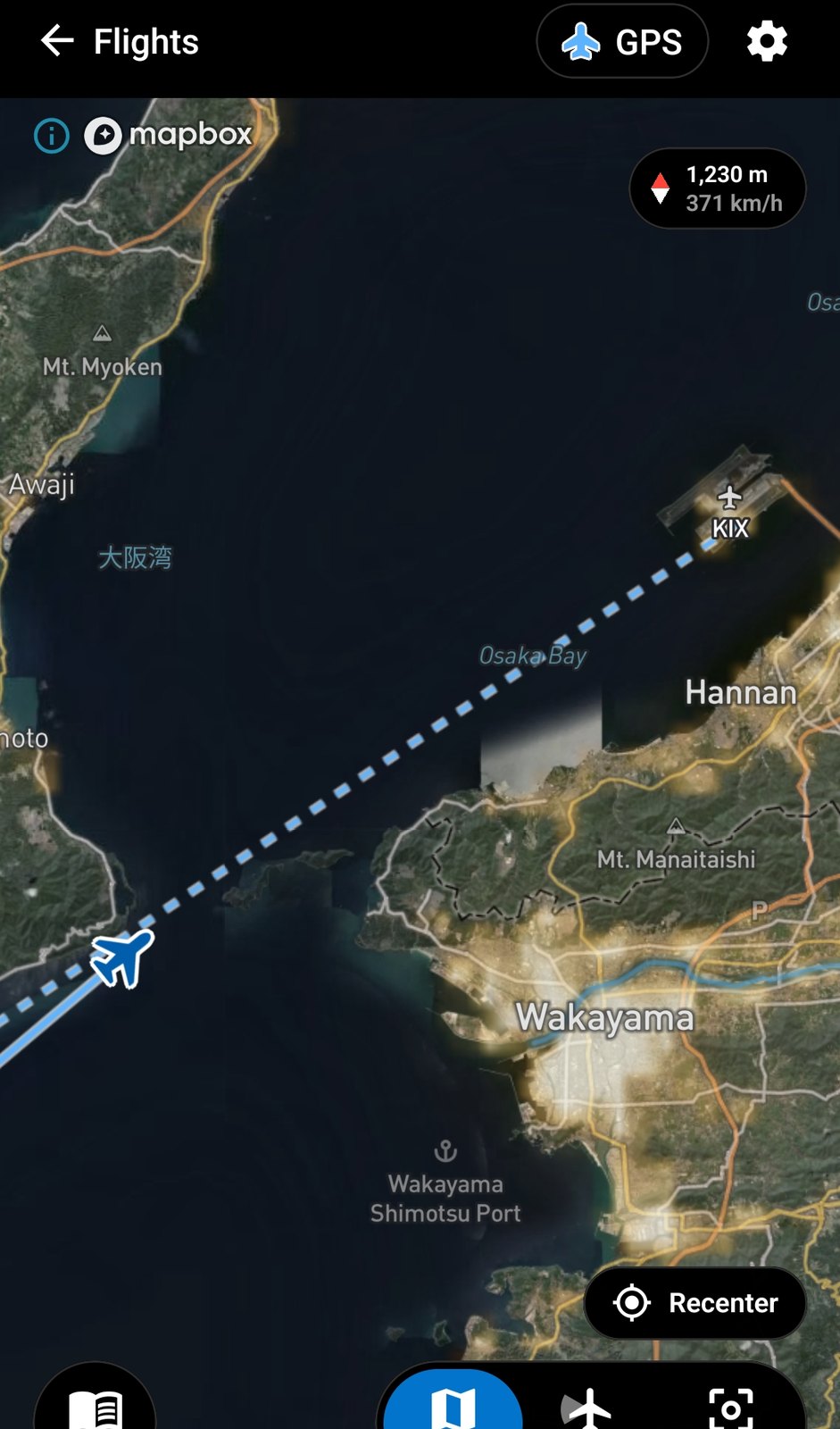 和歌山の沖、高度1,230m。この先に関西空港